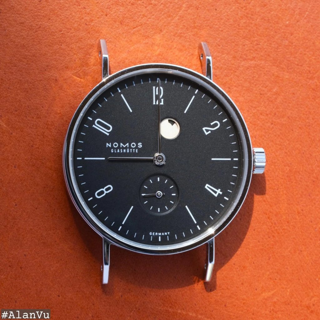 Nomos Tangente 173 (6).jpg