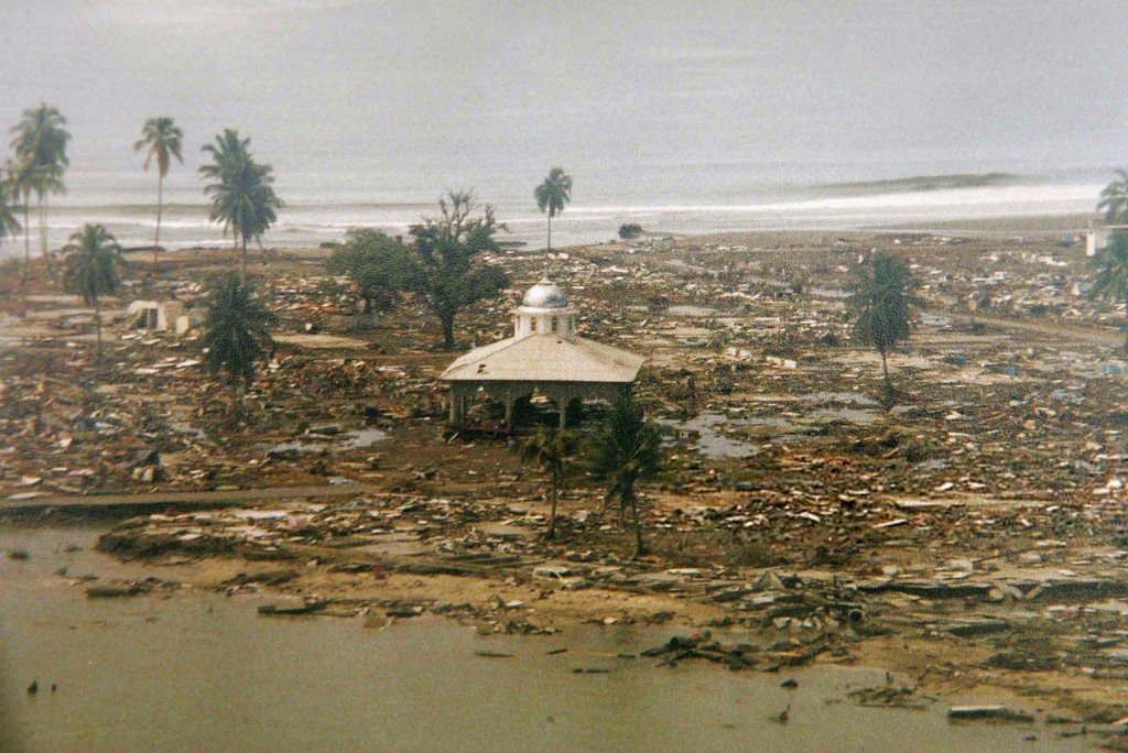 Tsunami_Indonesia (118).jpg