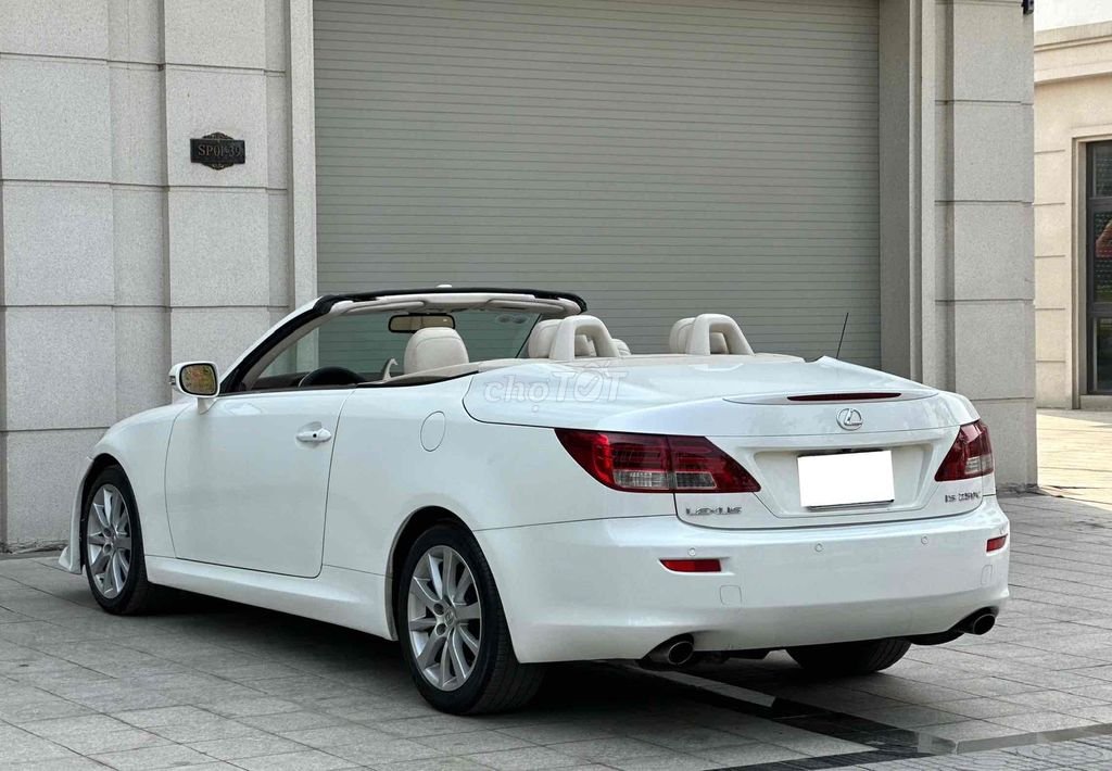 Lexus IS250 2009 c.jpg