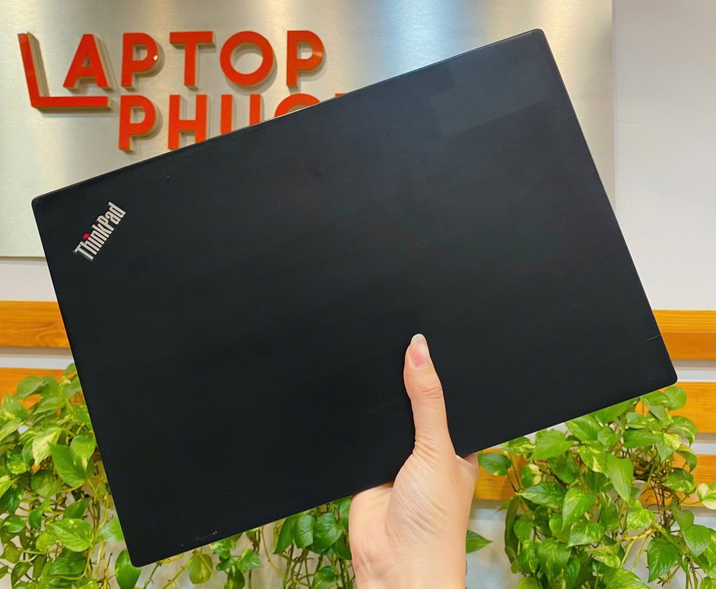 laptop giá rẻ.jpg