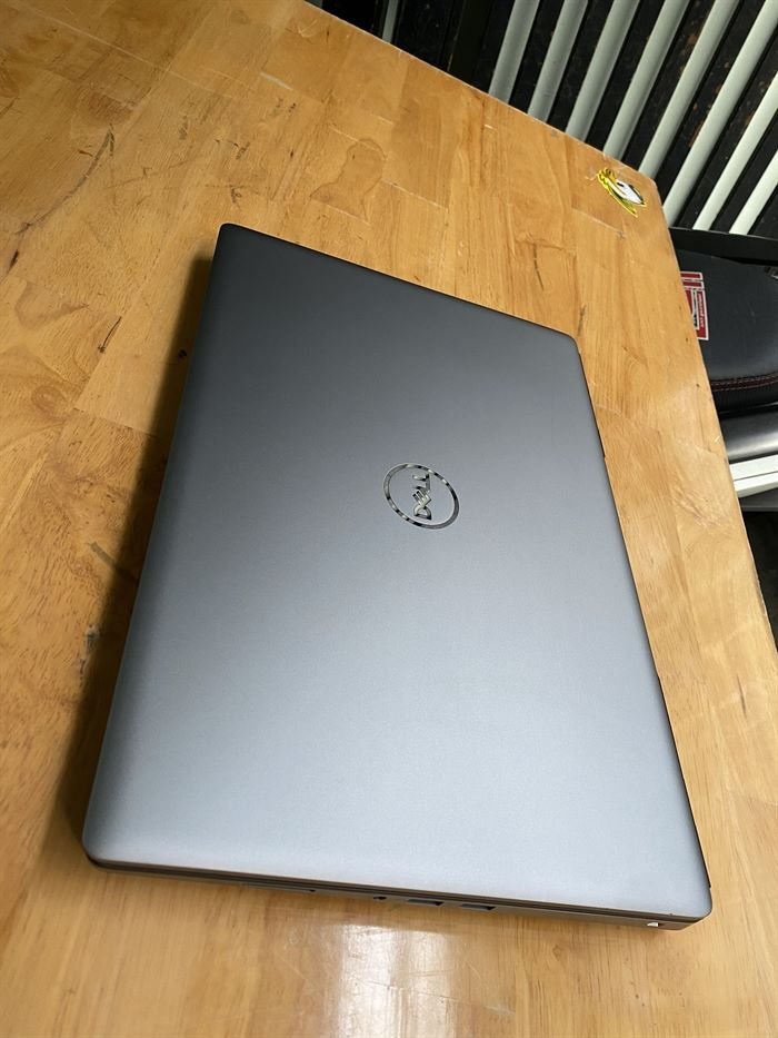 Dell-Precision-7550-Core-i7-2.jpg