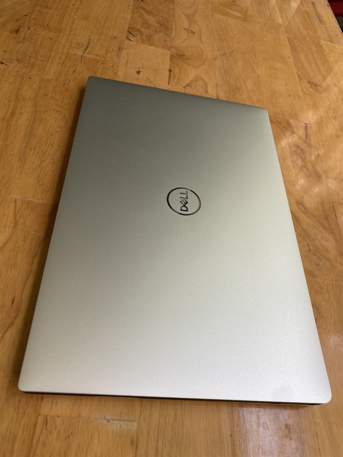 Dell-XPS-9380-2.jpg