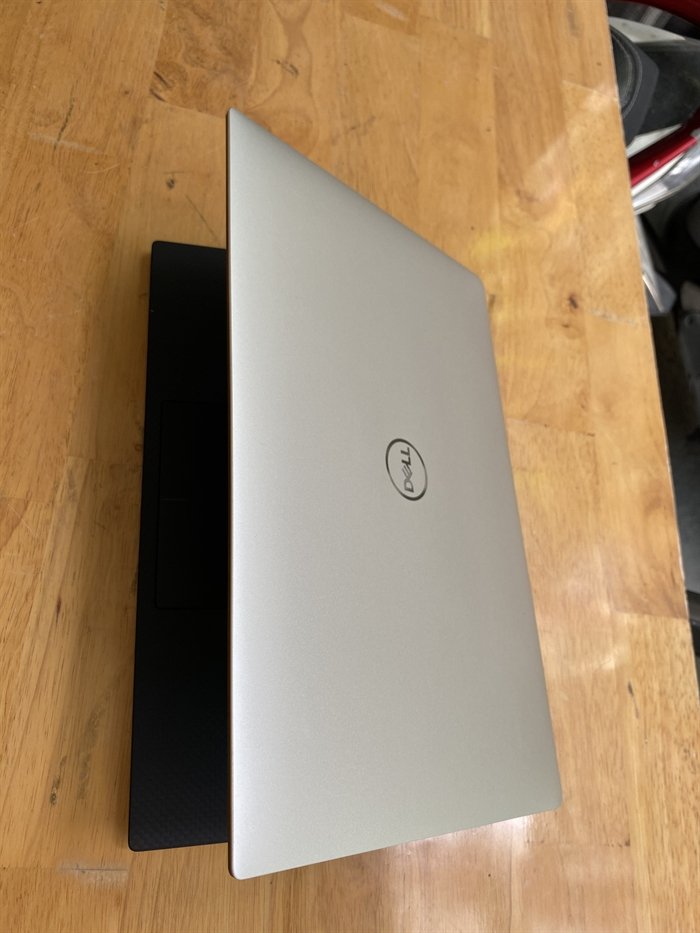 Dell-XPS-9380-8.jpg