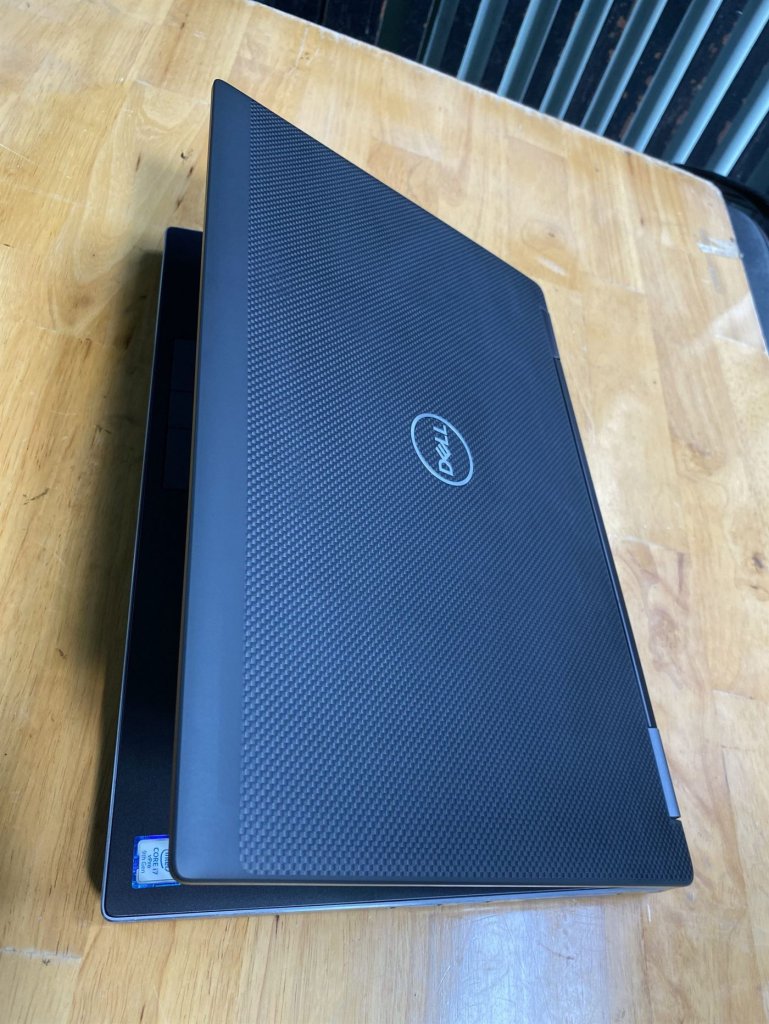 Dell-Precision-7540-Core-i7-3.jpg