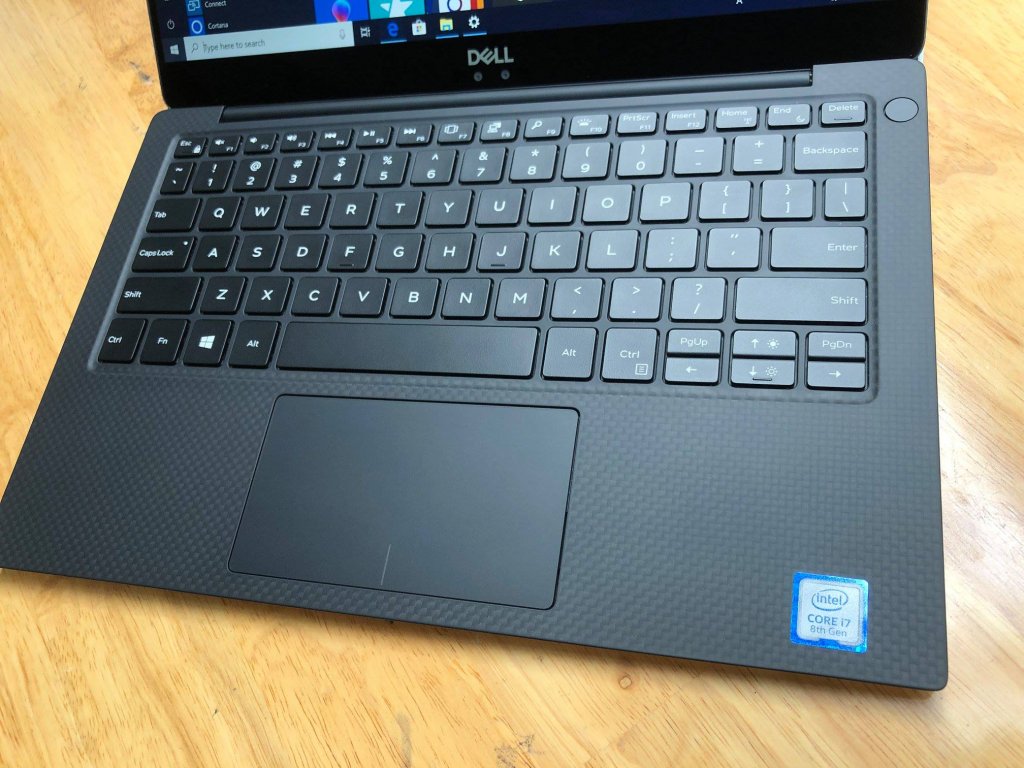 Dell-XPS-9370-i7-touch-9.jpg