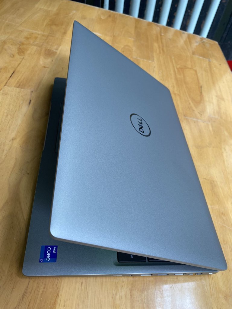 Dell-Precision-3560-Core-i7-2.jpg