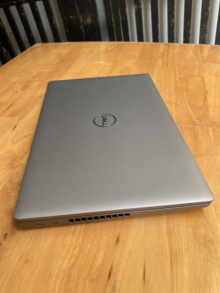 Dell-Precision-3560-Core-i7-10.jpg