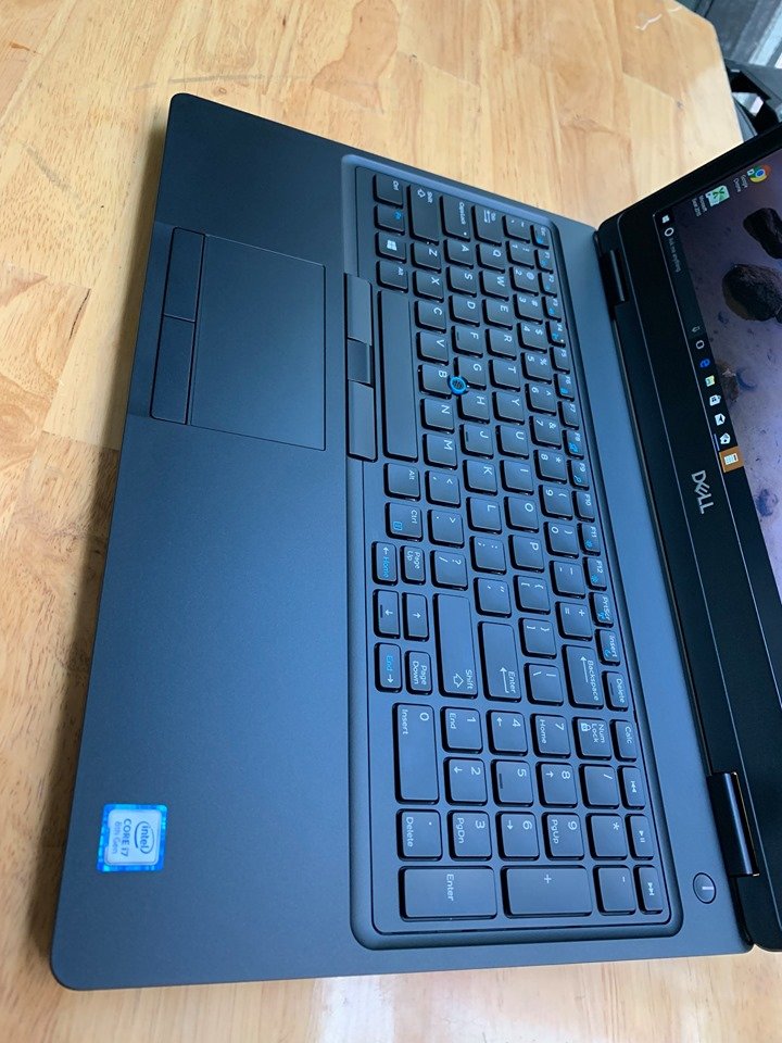 Dell-Latitude-E5590-i7-8.jpg