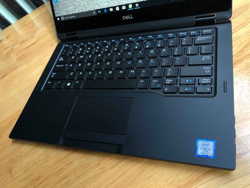 dell-7390-2in1-i7-8.jpg