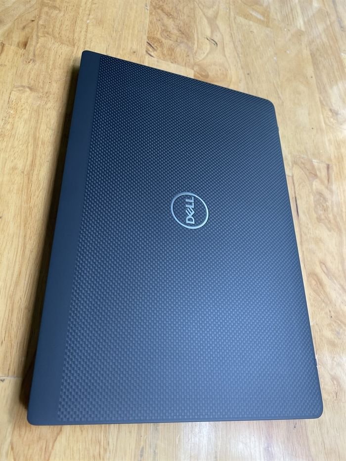 Dell-Latitude-7400-i5-8th-2.jpg