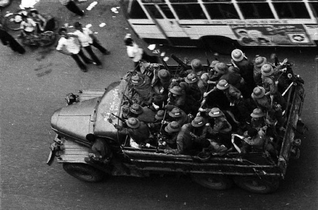 Sài Gòn 1975_4_30 (174).jpg