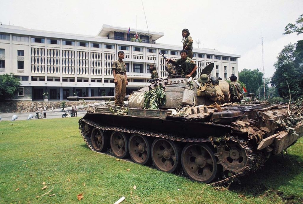 Sài Gòn 1975_4_30 (185).jpg