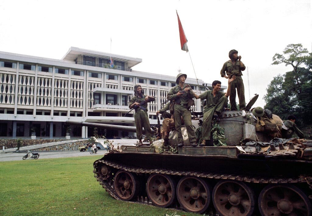 Sài Gòn 1975_4_30 (189).jpg