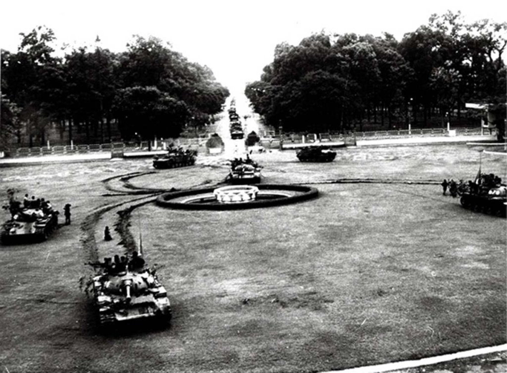 Sài Gòn 1975_4_30 (201).jpg