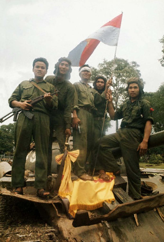 Sài Gòn 1975_4_30 (253).jpg