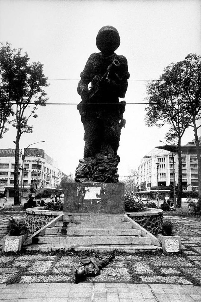 Sài Gòn 1975_4_30 (267).jpg