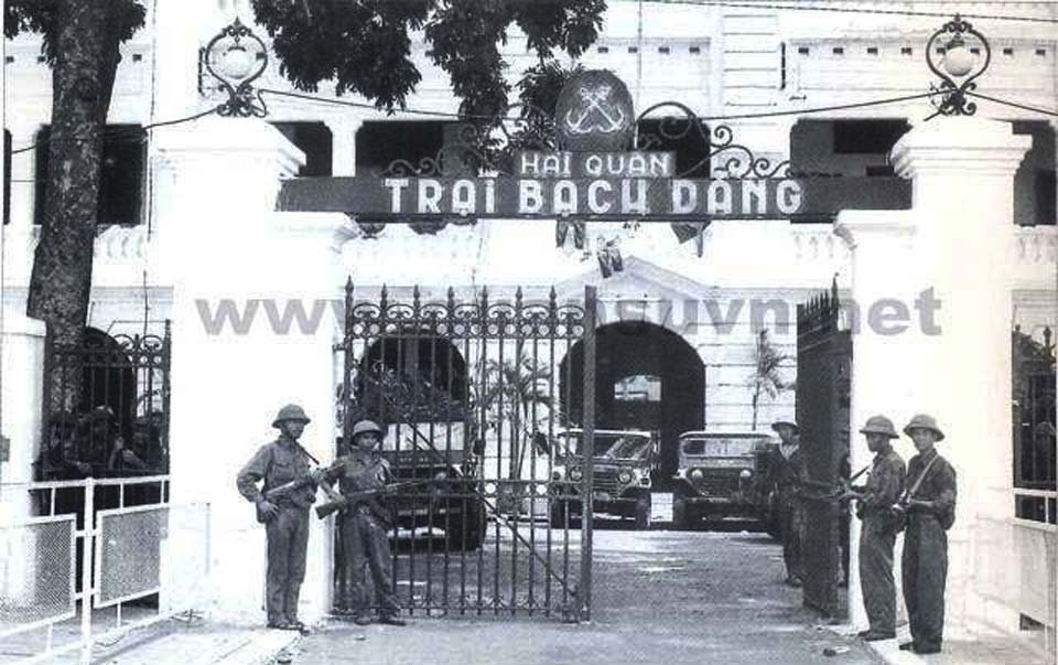 Sài Gòn 1975_4_30 (284).jpg
