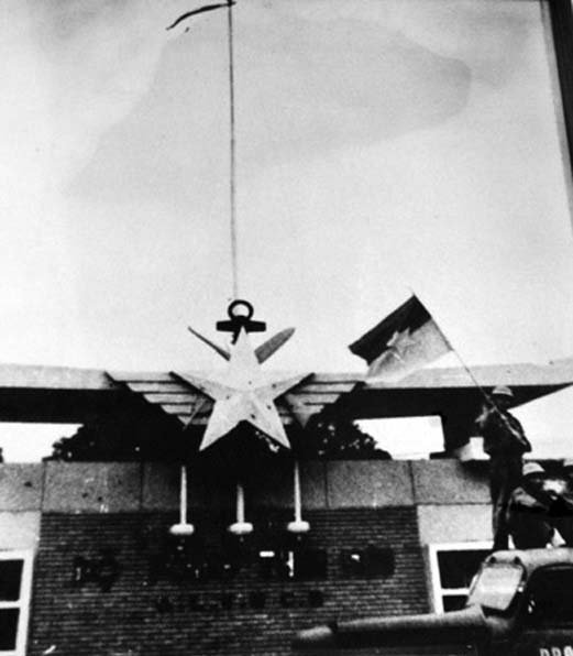 Sài Gòn 1975_4_30 (285).jpg