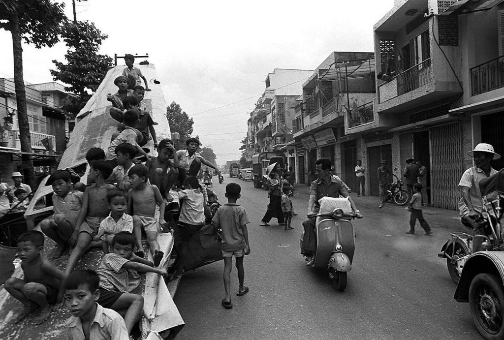 Sài Gòn 1975_4_30 (309).jpg