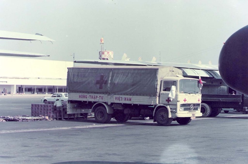 Babylift 1975_4_4 (3).jpg