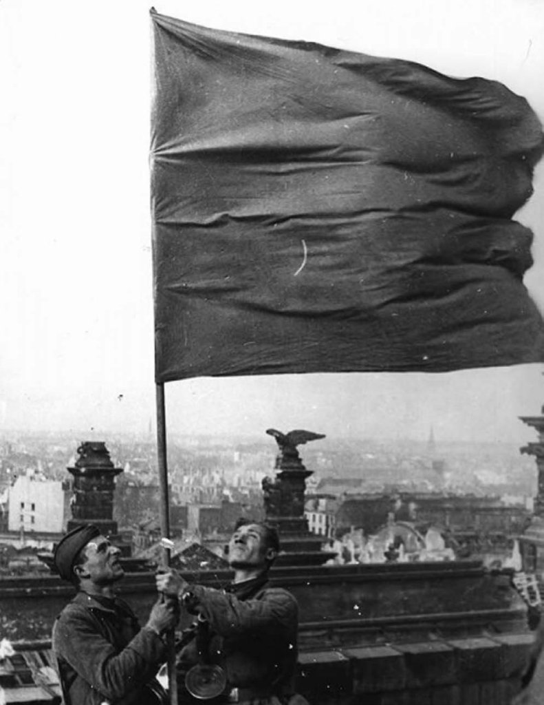 Chiến thắng 1945_5_2 (19).jpg
