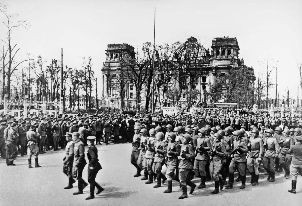 Chiến thắng 1945_5_1 (30).jpg