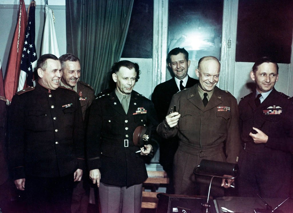 Chiến thắng 1945_5_7 (22).jpg