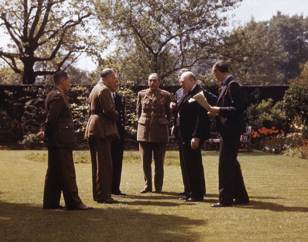 Chiến thắng 1945_5_7 (40).jpg