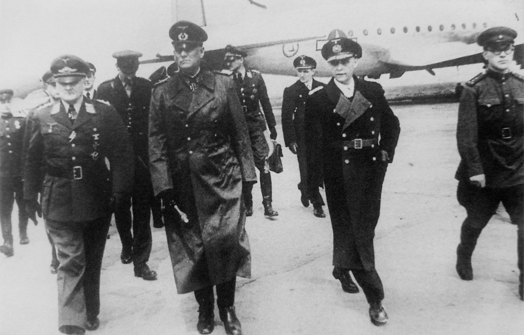 Chiến thắng 1945_5_8 (2).jpg