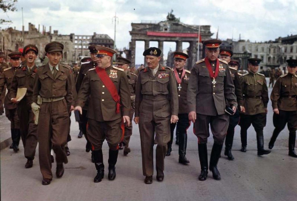 Chiến thắng 1945_7_12 (4).jpg