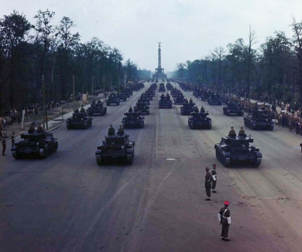 Chiến thắng 1945_9_7 (16).jpg