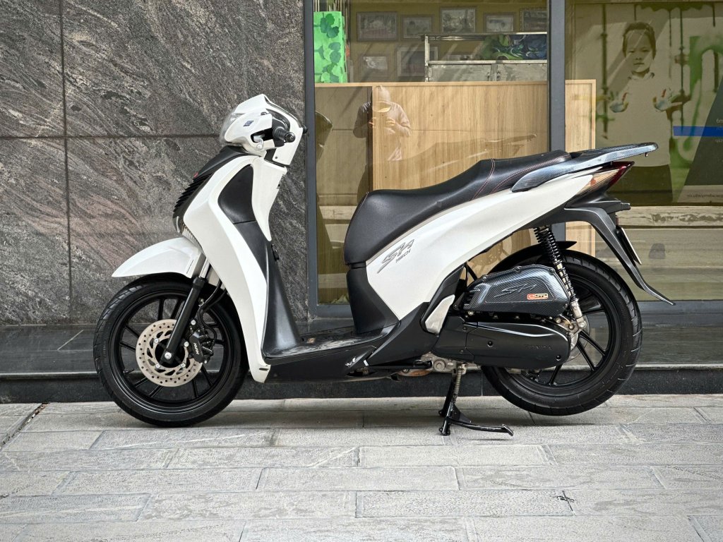 z6585591634272_4fbf865fd34d25e94f9cf18479e25a2d.jpg