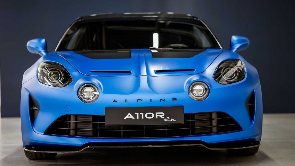 Alpine A110R 02.jpg