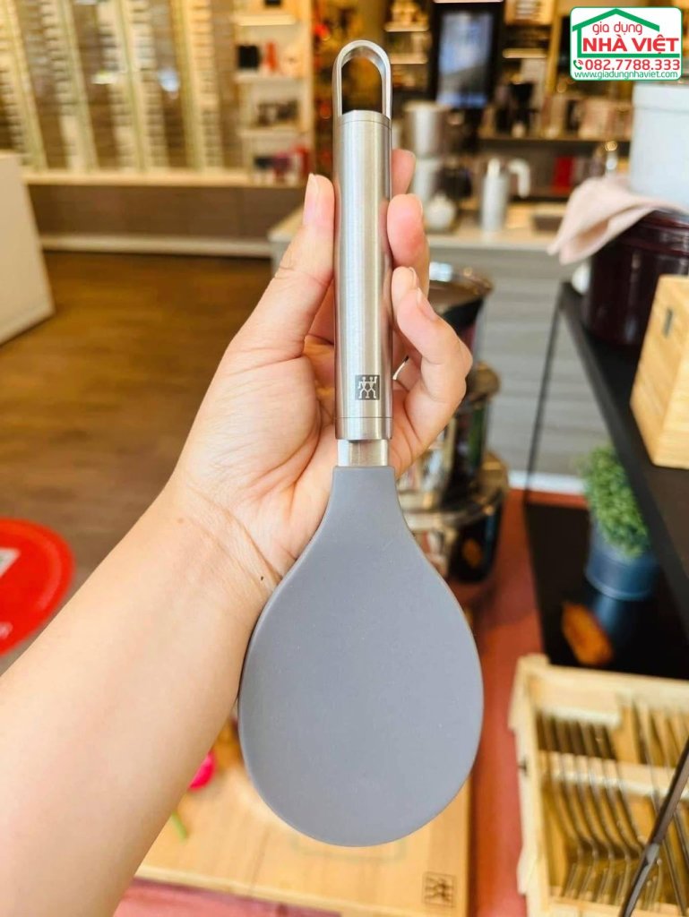 Muôi múc cơm 26cm Zwilling Pro 37160-0346.jpg