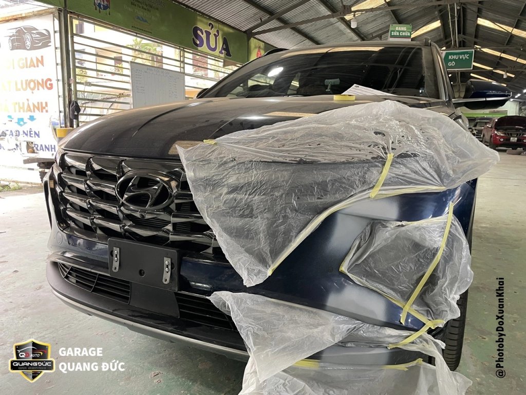 hyundai-tucson-2023-xuoc-bds-op-den-2.jpg
