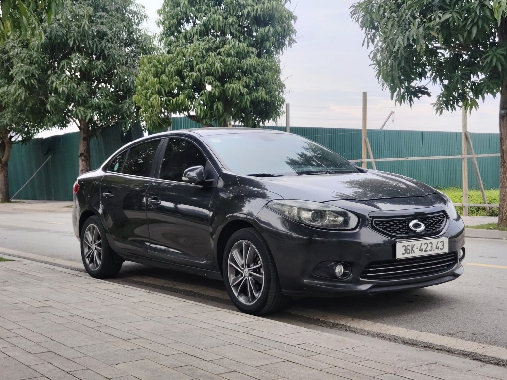 Samsung SM3 LE 2014 (2).jpg