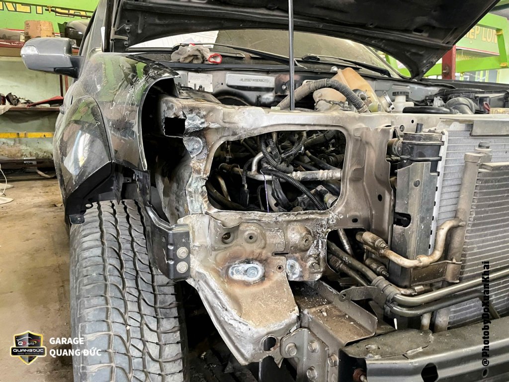 FORD ESCAPE XAM - TAI NAN BEN PHU quangduc khaiphuchoi (12).jpg