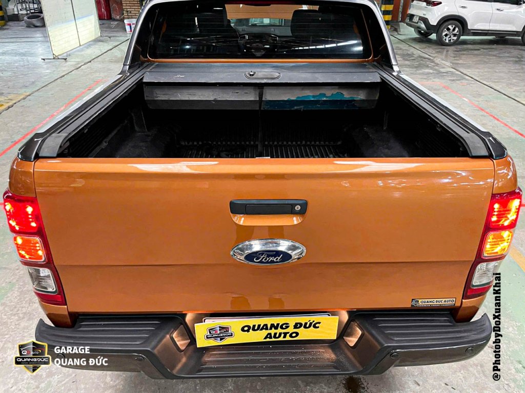 FORD RANGER MÀU CAM - TAI NẠN ĐẦU ĐUÔI, BUNG TÚI KHÍ quangducauto khaiphuchoi (20).jpg