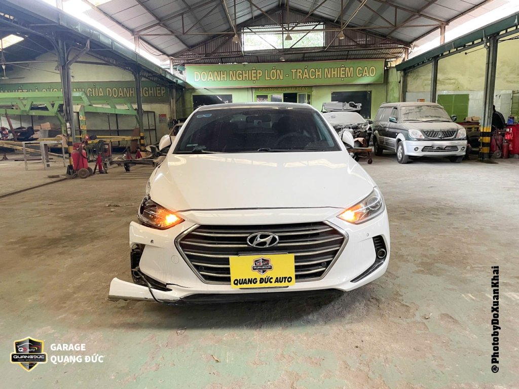 HYUNDAI ELANTRA 2017 TRĂNG - PHỤC HỒI PHẦN TRƯỚC PHỤ quangduc khaiphuchoi (2).jpg
