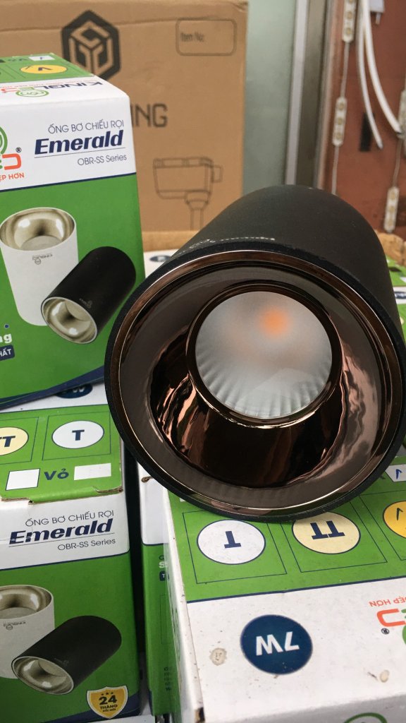 ec917bbe-7743-439f-bcd4-cbe8f00e6e59.jpg