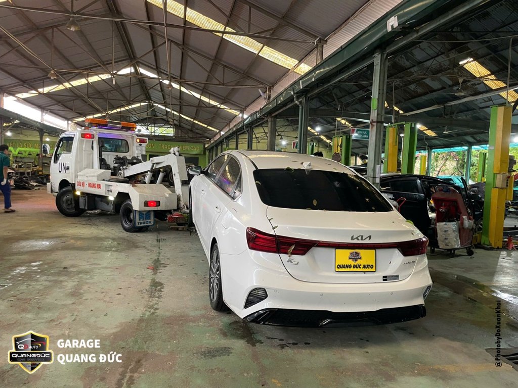 xe ngap nuoc quangducauto khaiphuchoi (21).jpg