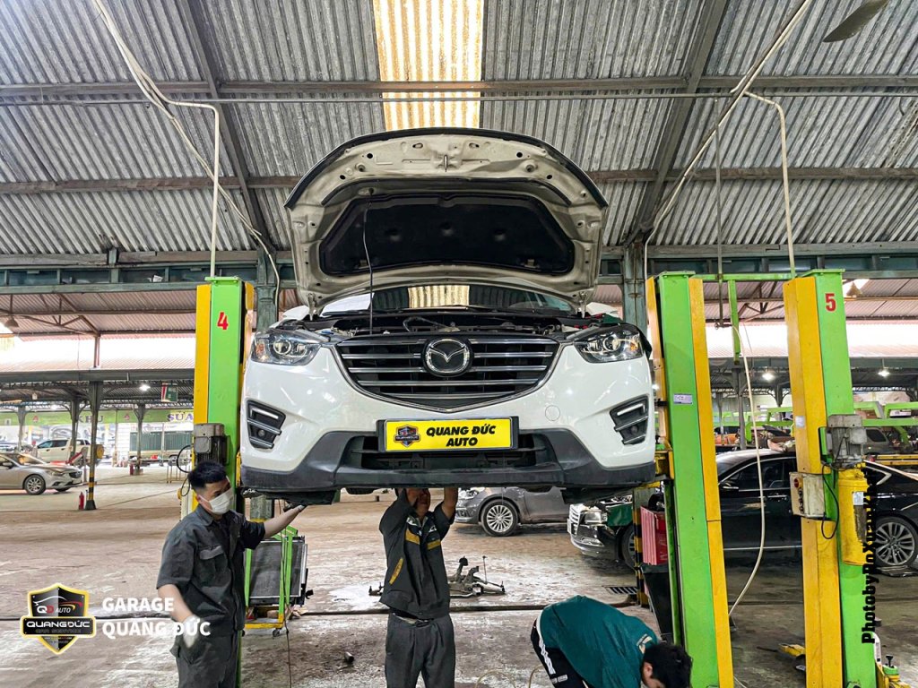 MAZDA CX5 2016 - BỔ MÁY ĐẠI TU DO HAO NHỚT ĐỘNG CƠ khaiphuchoi quangduc (2).jpg