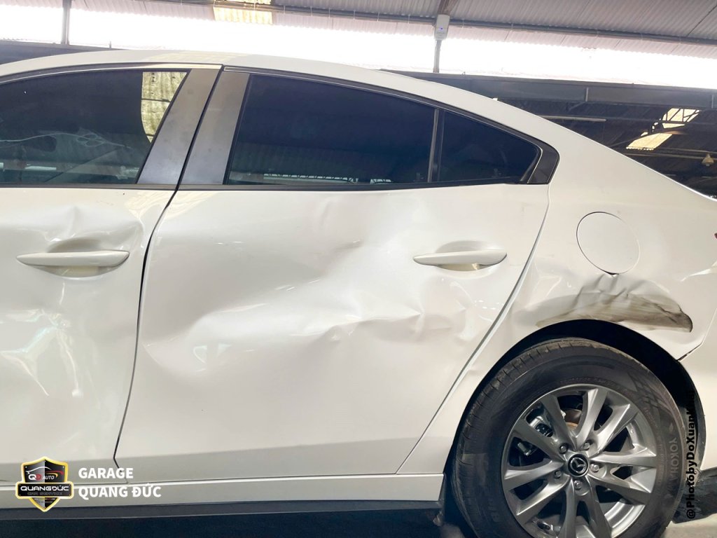 MAZDA3 2024 - HÔNG MÓP CỬA TRƯỚC SAU BÊN LÁI khaiphuchoi quangduc (36).jpg
