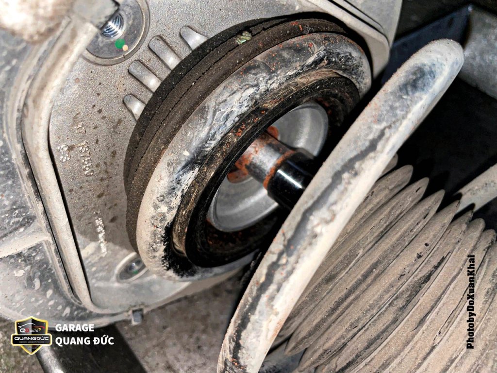 MERCEDES C300 - BẢO DƯỠNG ĐỊNH KỲ quangduc khaiphuchoi (6).jpg