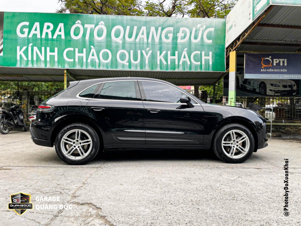 PORSCHE MACAN - MÓP HÔNG, CỬA SAU LÁI quangducauto khaiphuchoi (18).jpg