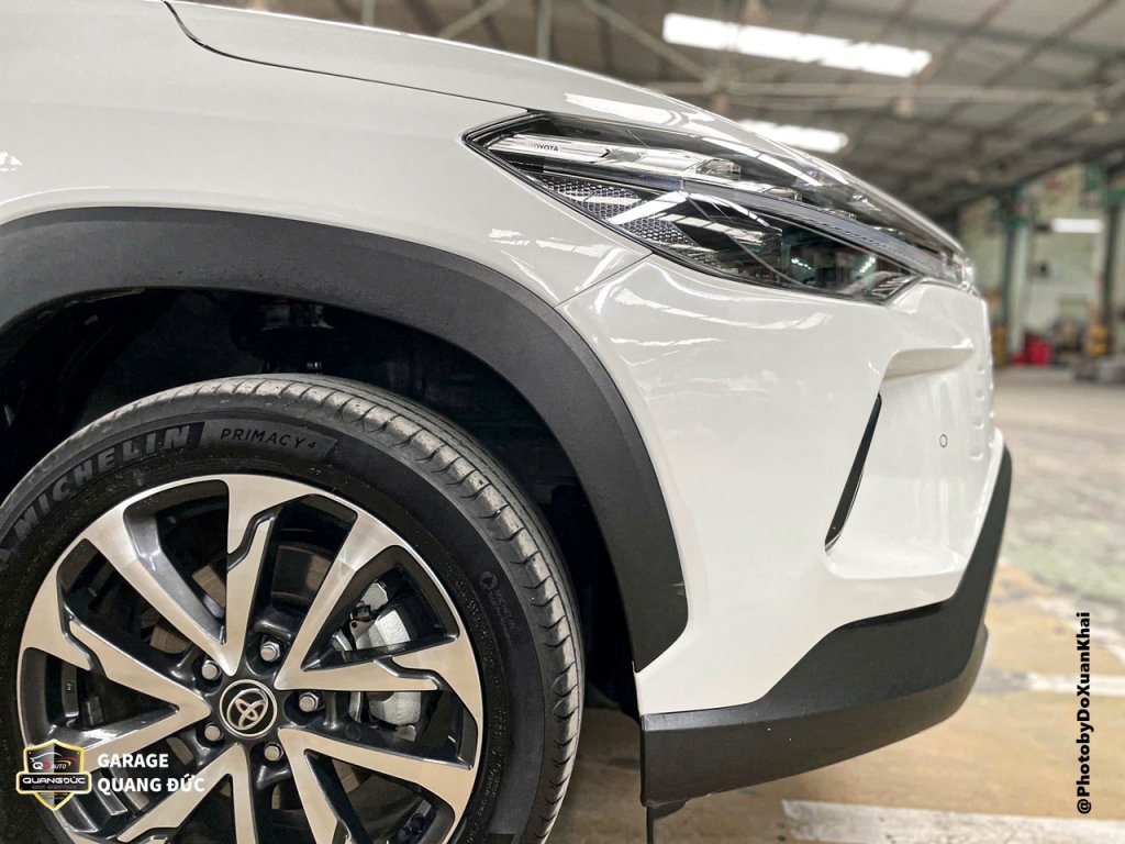 TOYOTA COROLLA CROSS 2024 - ĐÂM VỠ PHA PHỤ, MÓP TAI, RÁCH CẢN PHỤ kahiphuchoi quangduc (35).jpg