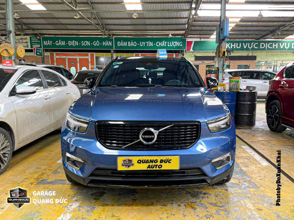 VOLVO XC40 2020 - THAY KÍNH HẬU, THAY ĐÈN HẬU LÁI QUANGDUC khaiphuchoi (4).jpg