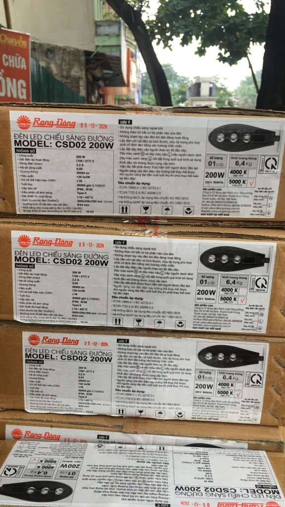80b37b82-3ebb-46b3-b698-e7a65ace82d9.jpg