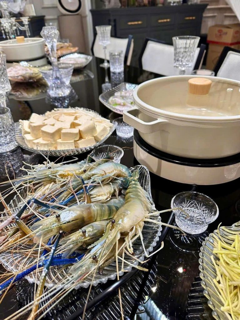 Đĩa pha lê hình lá Nachtmann Mambo Bowl6.jpg