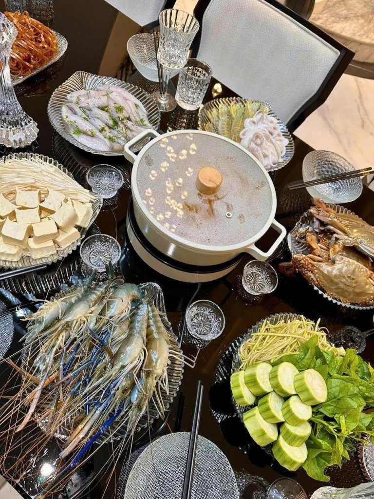 Đĩa pha lê hình lá Nachtmann Mambo Bowl3.jpg